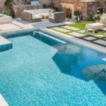 Remove worms from a pool